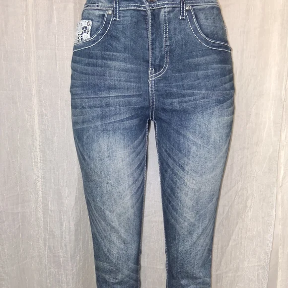 CATO premium Classic Blue Boot Cut Women's Jeans Size 8 - Picture 4 of 16